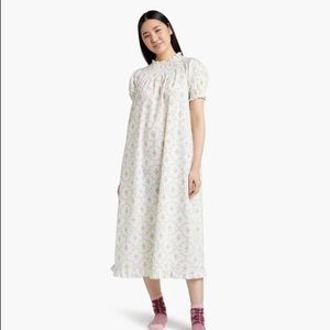 HILL HOUSE Caroline Nap Dress White Trellis (pastel floral pattern)